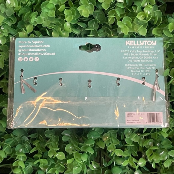 Squishmallows Add a Charm Interchangeable Bracelet Set NEW - Picture 7 of 12